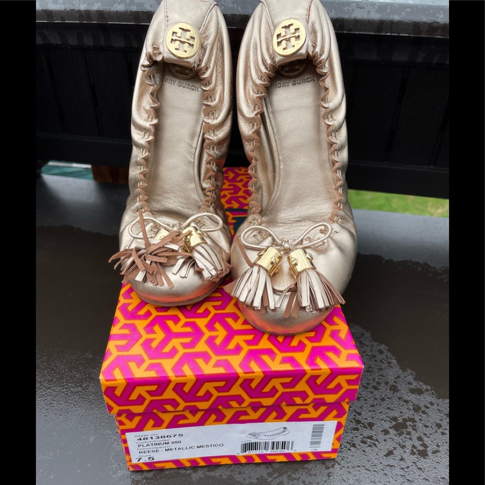 Tory Burch Metallic Gold Tassel Ballet Flats size 7.5